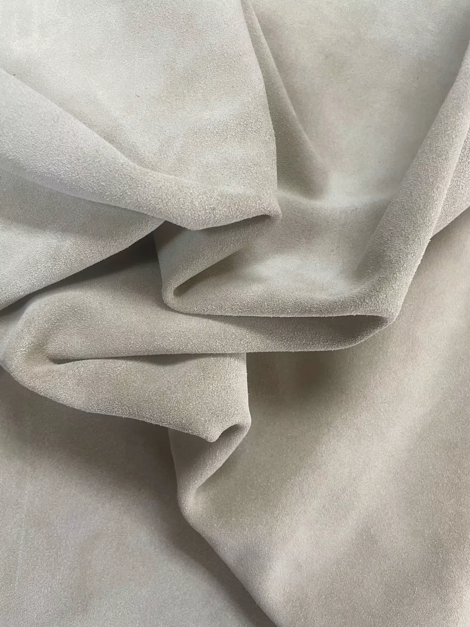 Chrome-free Natural Suede